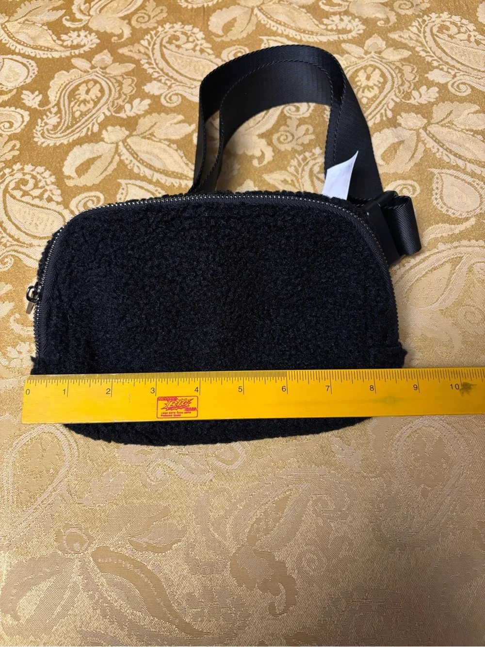Black Fleece Fanny Pack Belt Bag/Crossbody - Picture 8 of 8